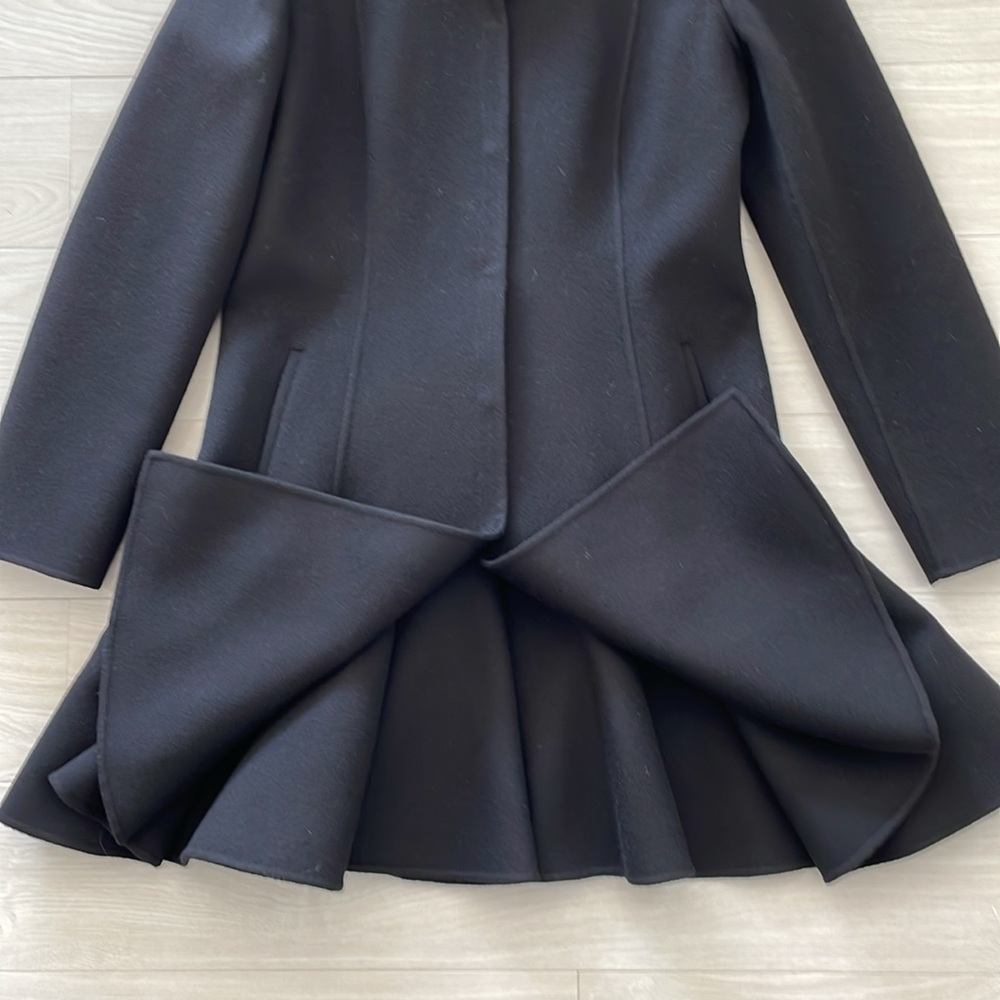 Valentino Black Wool/Cashmere Blend Swing Coat - Picture 5 of 12